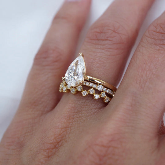 New Arrival 2CT Pear Cut Moissanite Triple Stackable Ring Set