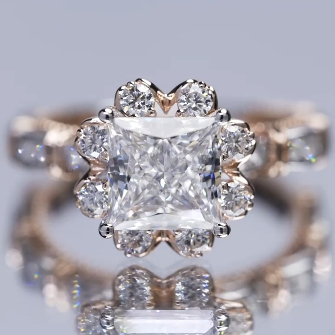 New Arrived Flower Design Princess Cut Moissanite Engagement Ring
