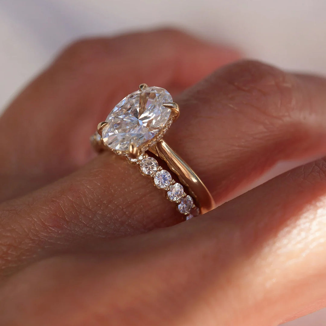 New Arrival 3CT Oval Cut Moissanite Triple Stackable  with Hidden Accents Ring Set