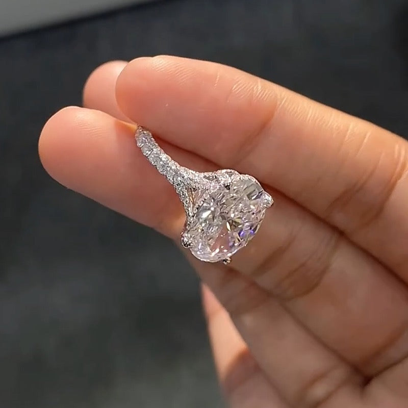 π₯5CT Oval Cut Sparkling Luxury Design Moissanite Engagement Ring