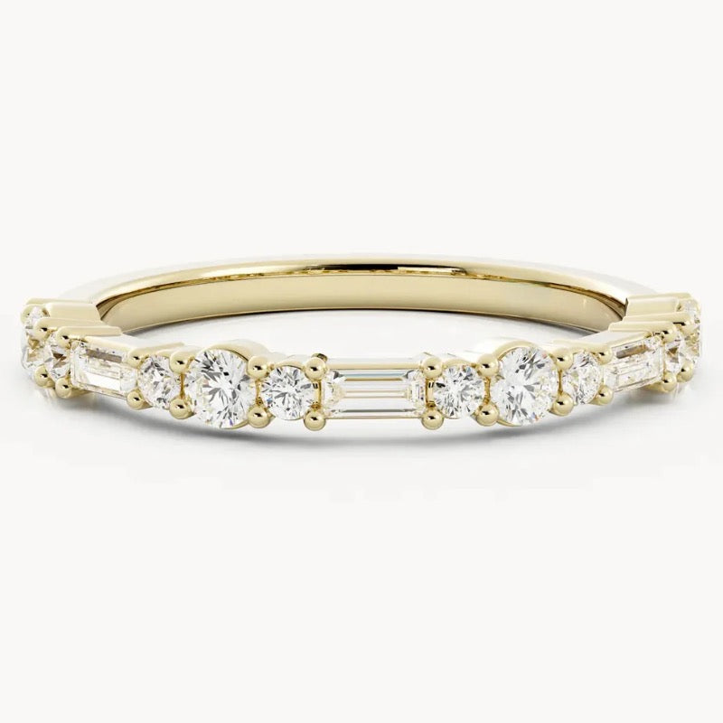 Emerald and Round Cut Moissanite Wedding Ring Matching Band