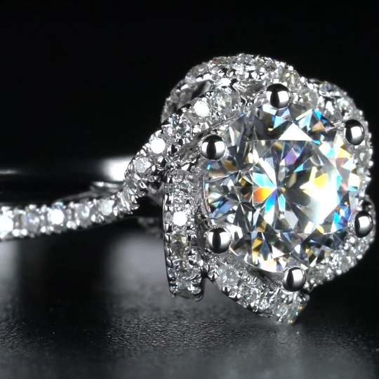 Flower Fountain Design Moissanite Engagement Ring