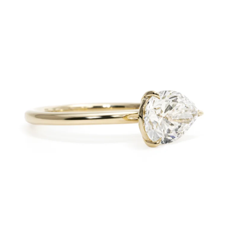 2CT Pear Cut Solitaire Moissanite Engagement Ring