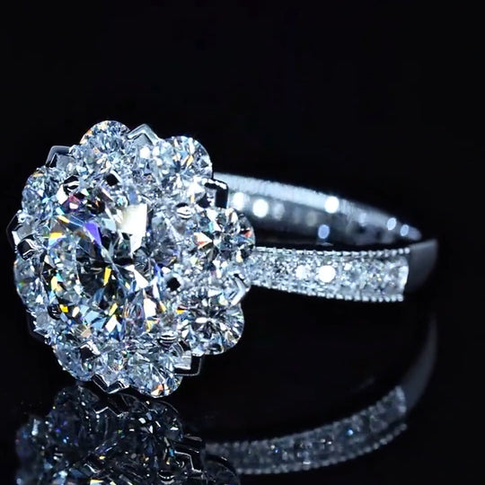 New Arrived Snowflake Halo Design Moissanite Engagement Ring