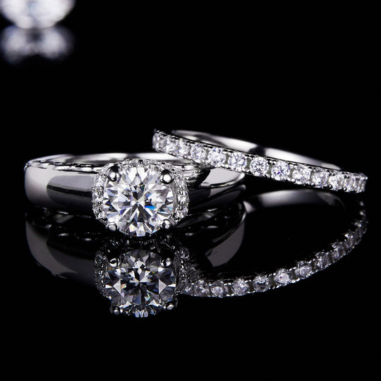 Round Cut Moissanite Moissanite Engagement and Wedding Ring Set 11