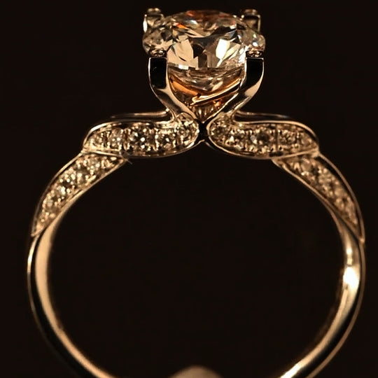 Deluxe Quad-claw Setting design Moissanite Engagement Ring