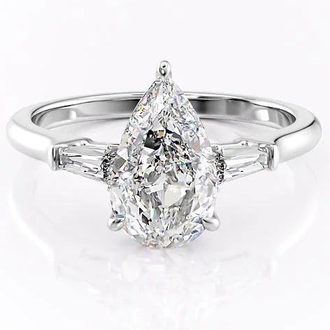 3CT Pear Cut Trapezoidal Side Stone Moissanite Engagement Ring