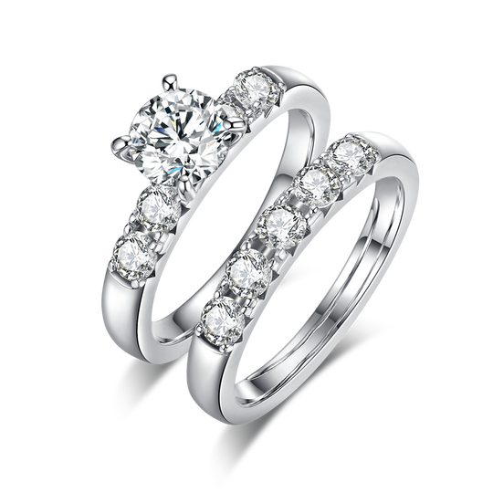 Round Cut Moissanite Moissanite Engagement and Wedding Ring Set 14