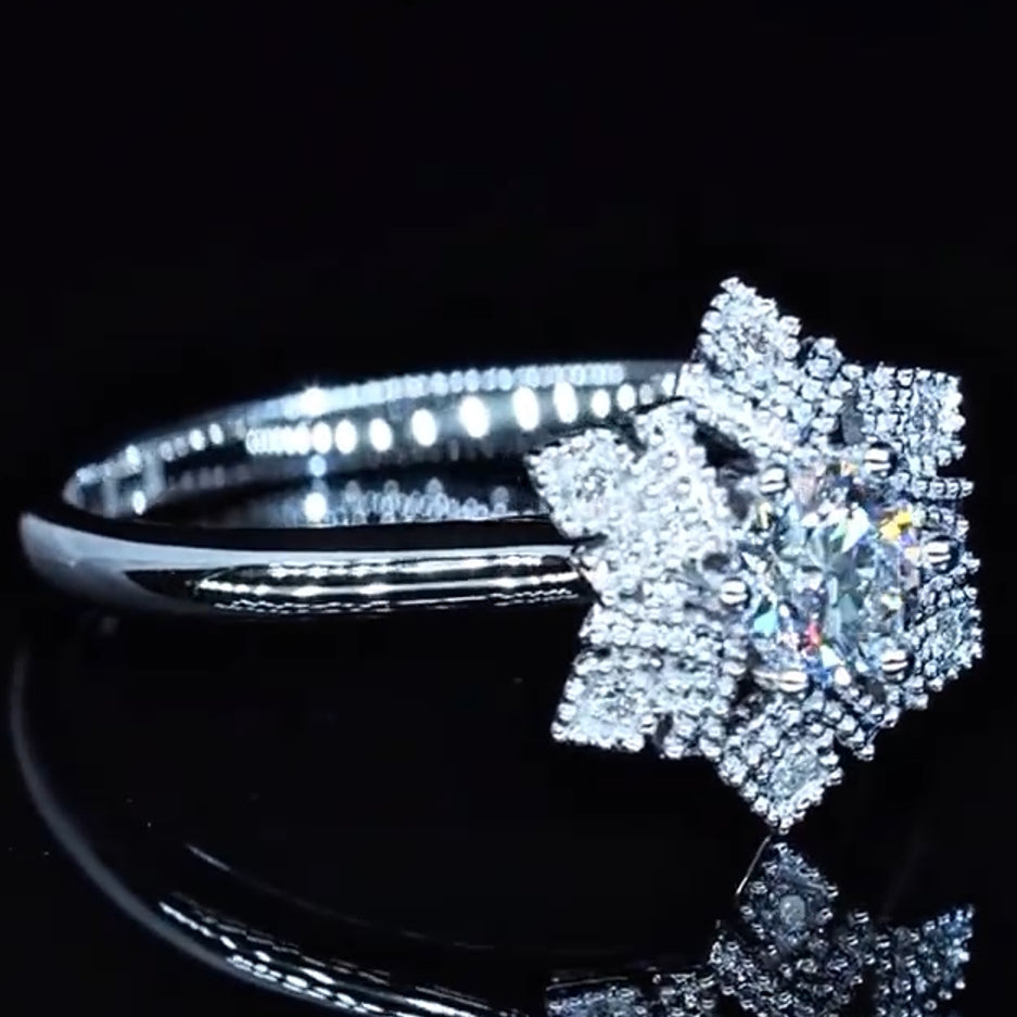 New Arrived Snowflake Design Round Cut Moissanite Engagement Ring