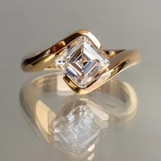 New Arrived Asscher Cut Bezel Set Moissanite Engagement Ring