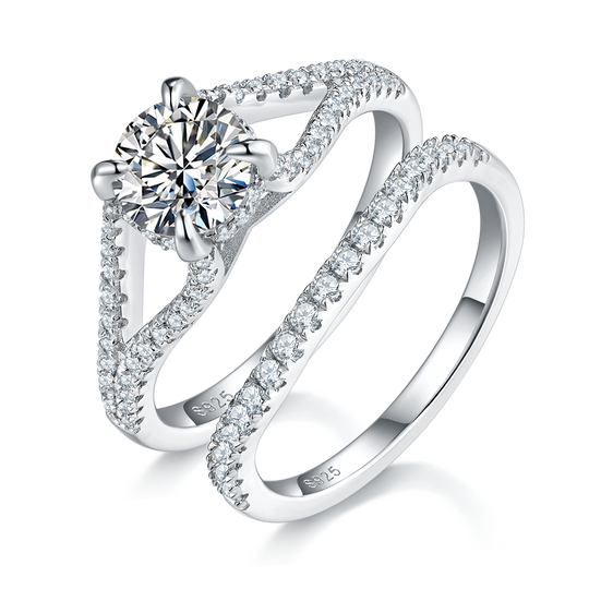 Round Cut Moissanite Moissanite Engagement and Wedding Ring Set 2