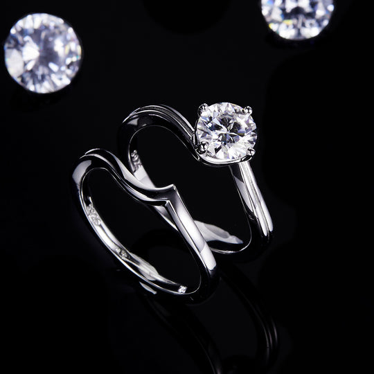 Round Cut Moissanite Engagement and Wedding Ring Set 7