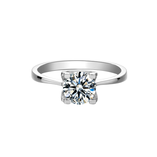 Bull Head Design Solitarie Moissanite Engagement Ring