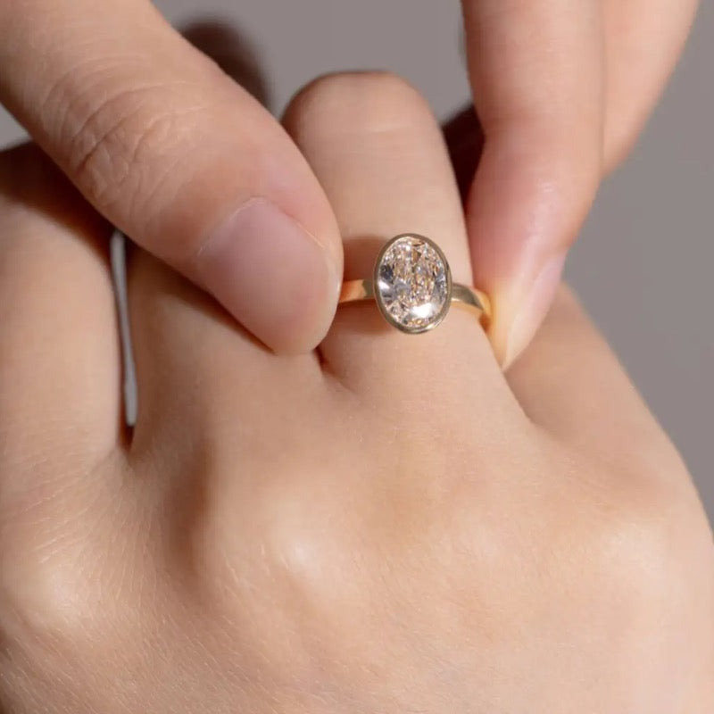 Oval Cut Solitaire Moissanite Engagement Ring