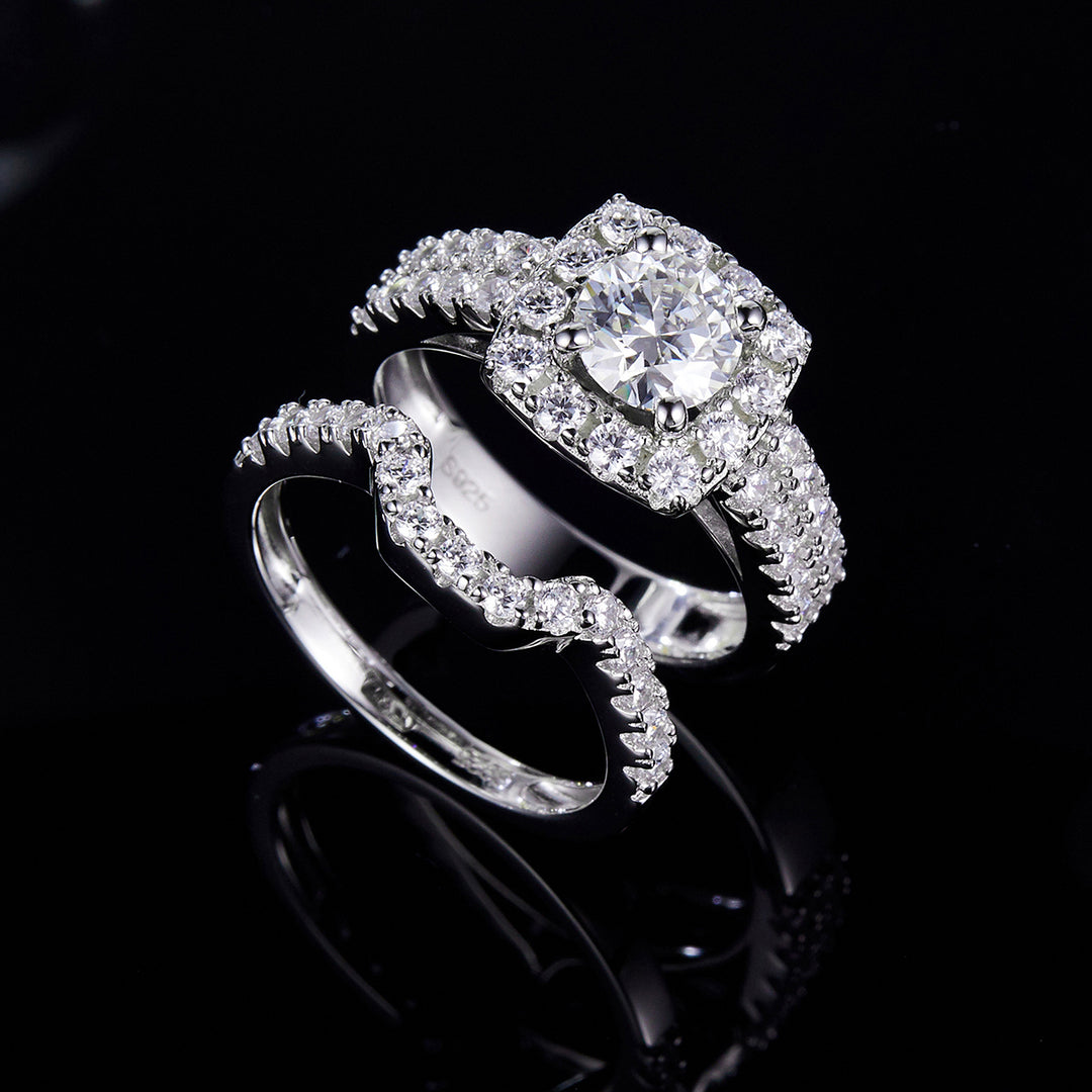 Round Cut Moissanite Moissanite Engagement and Wedding Ring Set 15