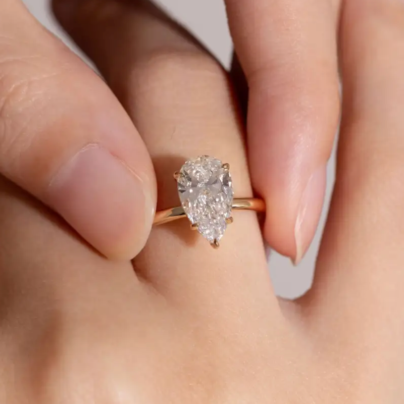 2CT Pear Cut Solitaire Moissanite Engagement Ring