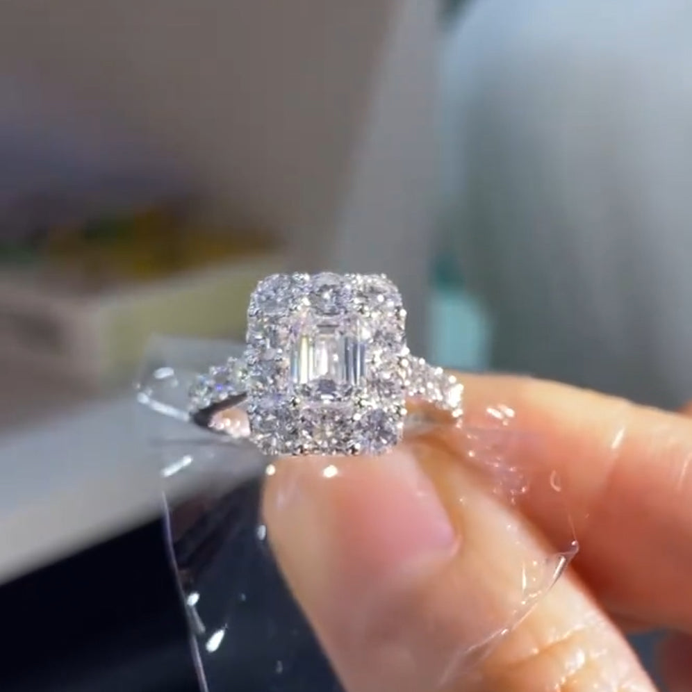 Luxurious Design Emerald Cut Moissanite Engagement Ring