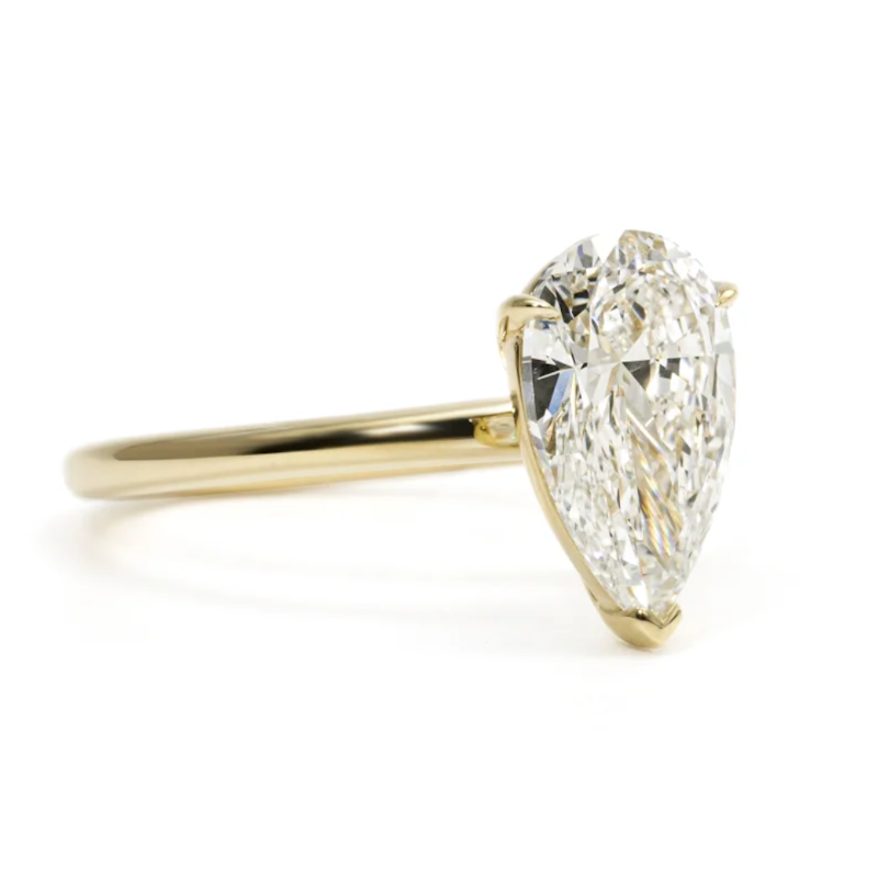 2CT Pear Cut Solitaire Moissanite Engagement Ring
