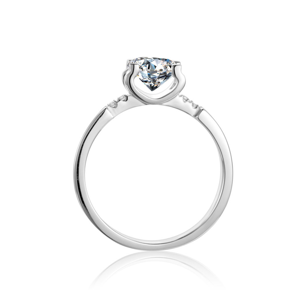 Classic Design Moissanite Engagement Ring