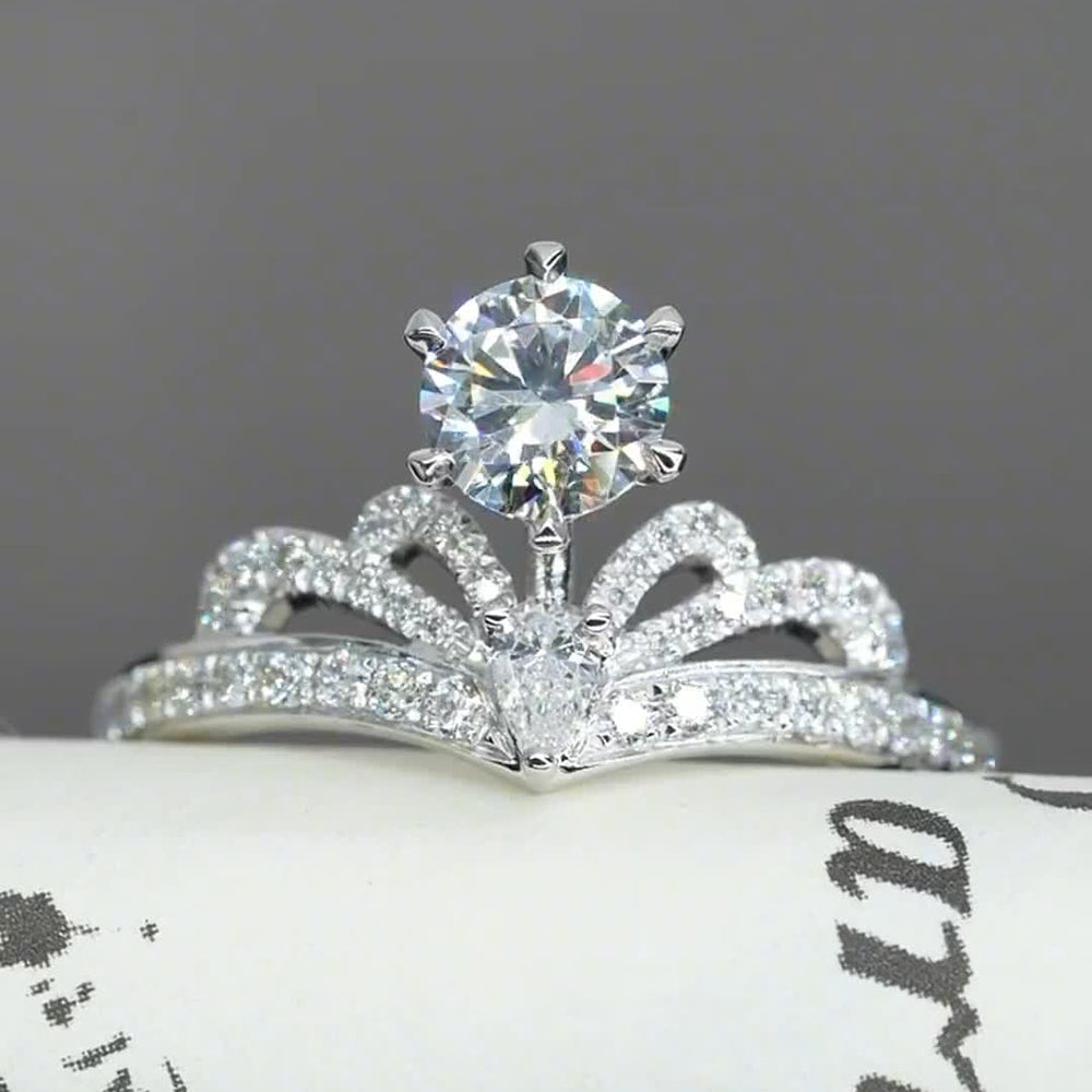 Crown Design Round Cut Moissanite Engagement Ring