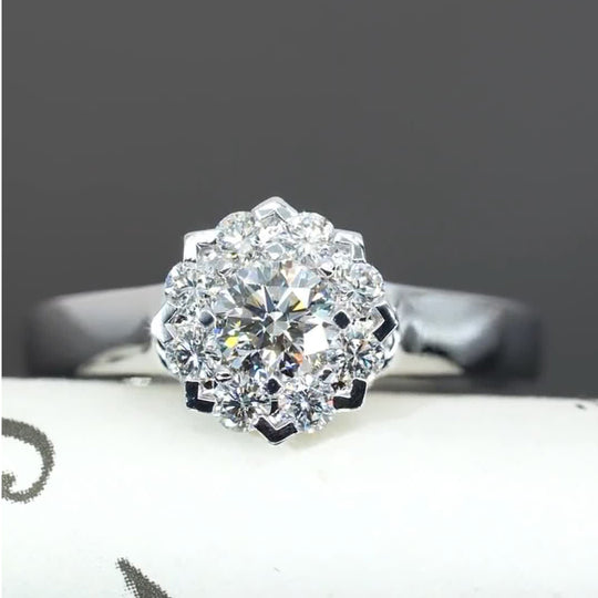 Elegant Flower Design Moissanite Engagement Ring