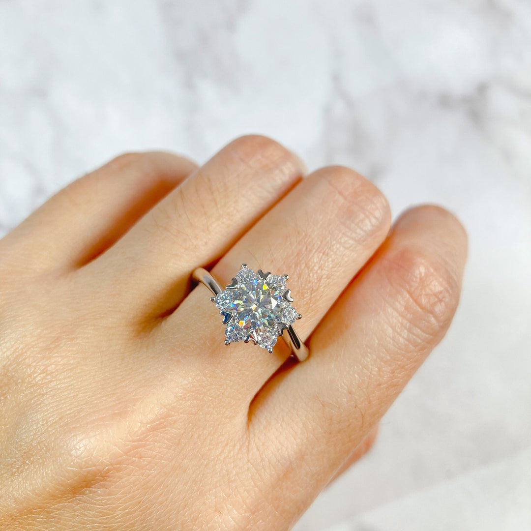 Star Flower Design Moissanite Ring