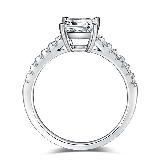 Simple Design Princess Cut Moissanite Ring