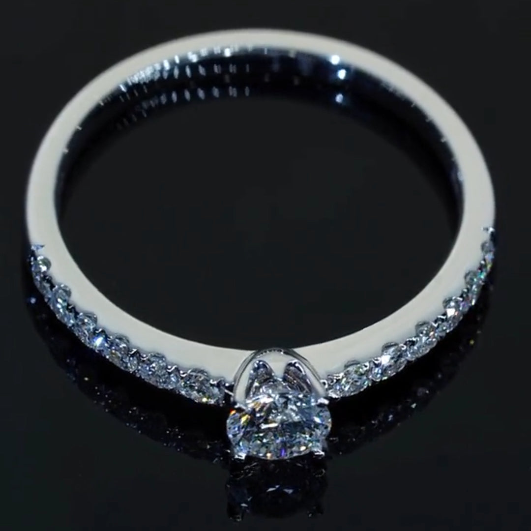 4-Claw Solitaire Moissanite Engagement Ring