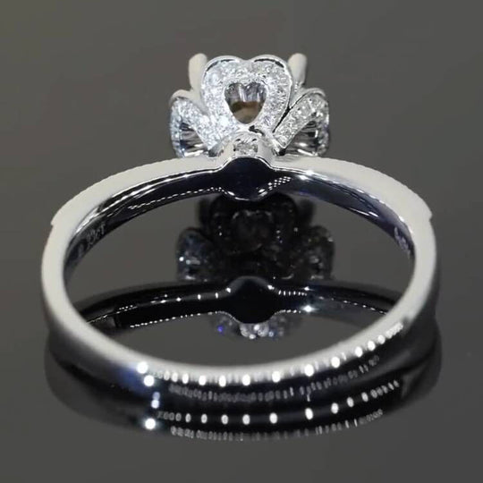 Special Flower Design Moissanite Engagement Ring