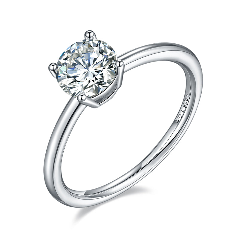 Round Cut Solitary Moissanite Engagement Ring