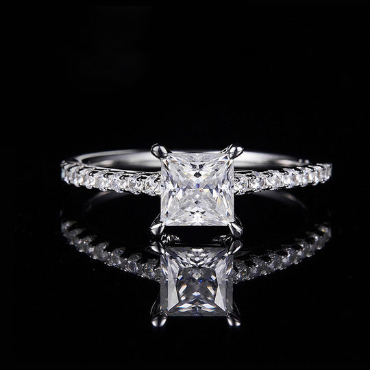 Simple Design Princess Cut Moissanite Ring