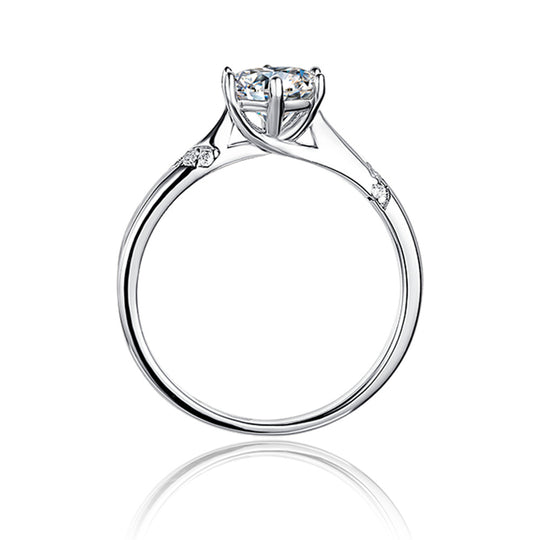 Simple Classic 6 Prongs Moissanite Ring