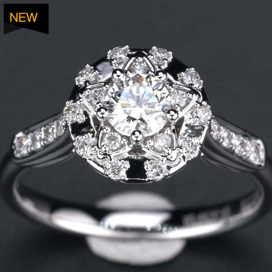 Star Halo Design Round Cut Moissanite Engagement Ring