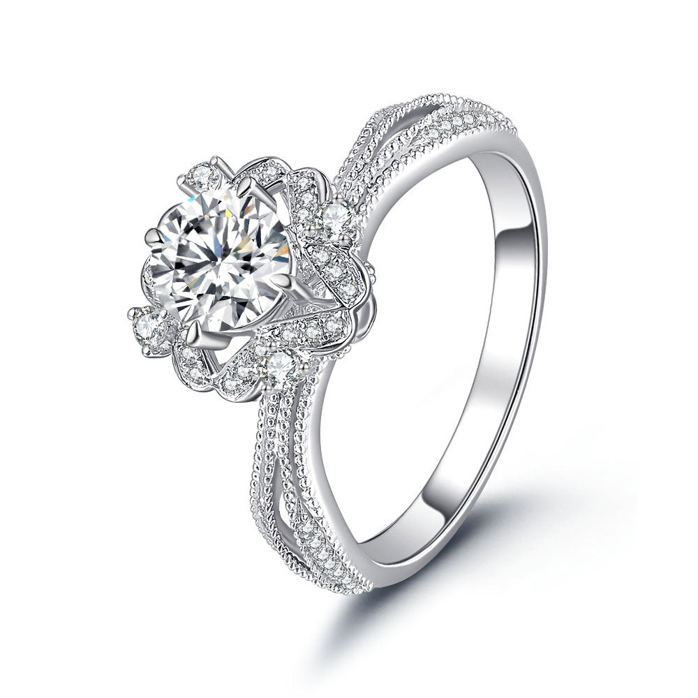 Retro Design Moissanite Engagement Ring