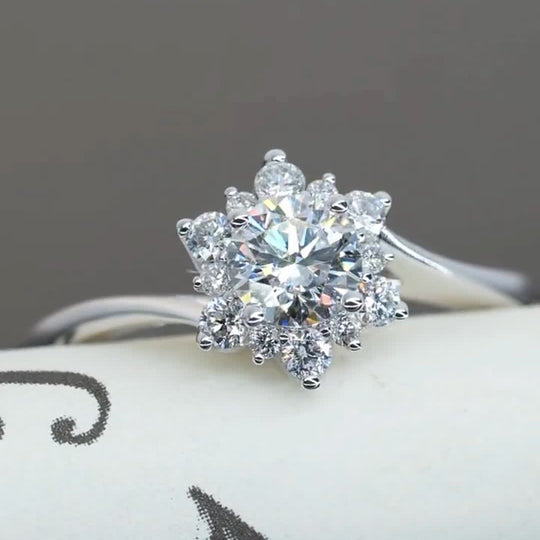 Star Flower Moissanite Engagement Ring