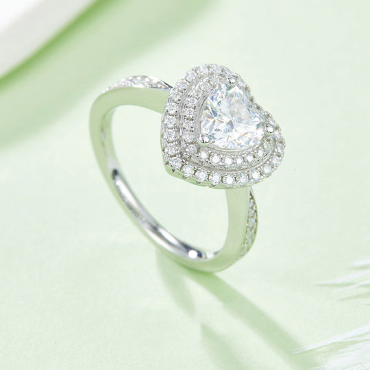 Nhẫn đôi Moissanite thiết kế Halo hình trái tim