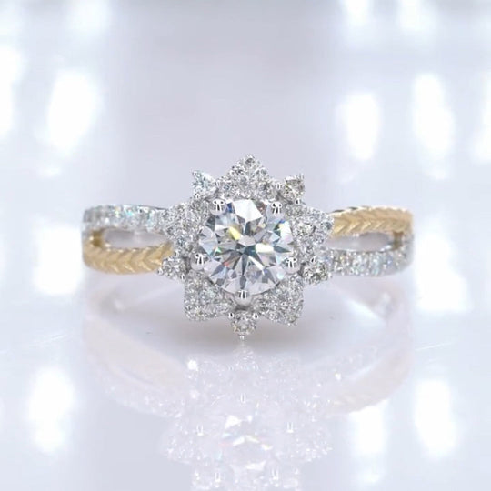 2 Tones Star Flower Design Moissanite Engagement Ring