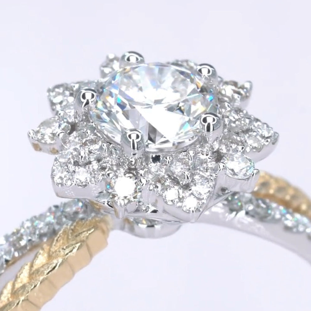 2 Tones Star Flower Design Moissanite Engagement Ring