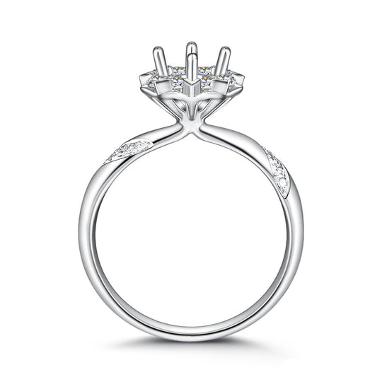 Simple Design Moissanite Engagement Ring