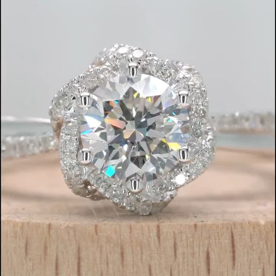 Flower Fountain Design Moissanite Engagement Ring